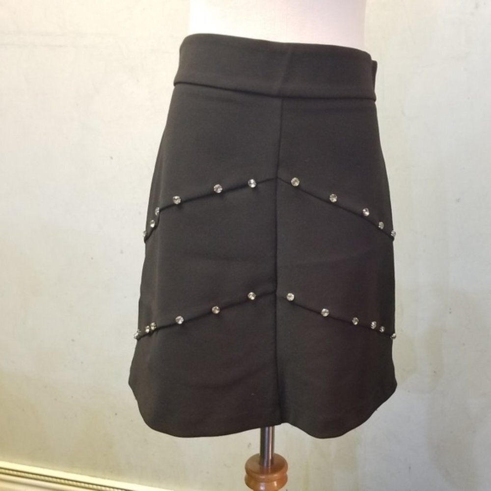 Zara Rhinestone detailing mini skirt women's size Large (295)